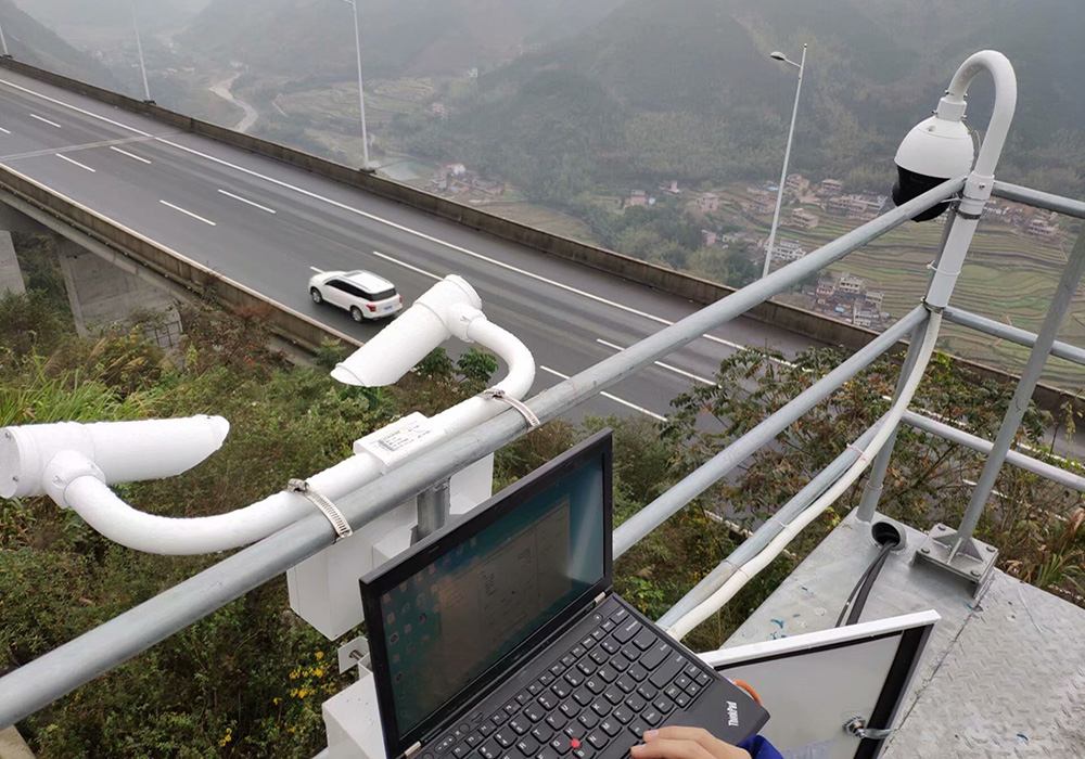 前進散射式能見度儀的優勢有哪些？